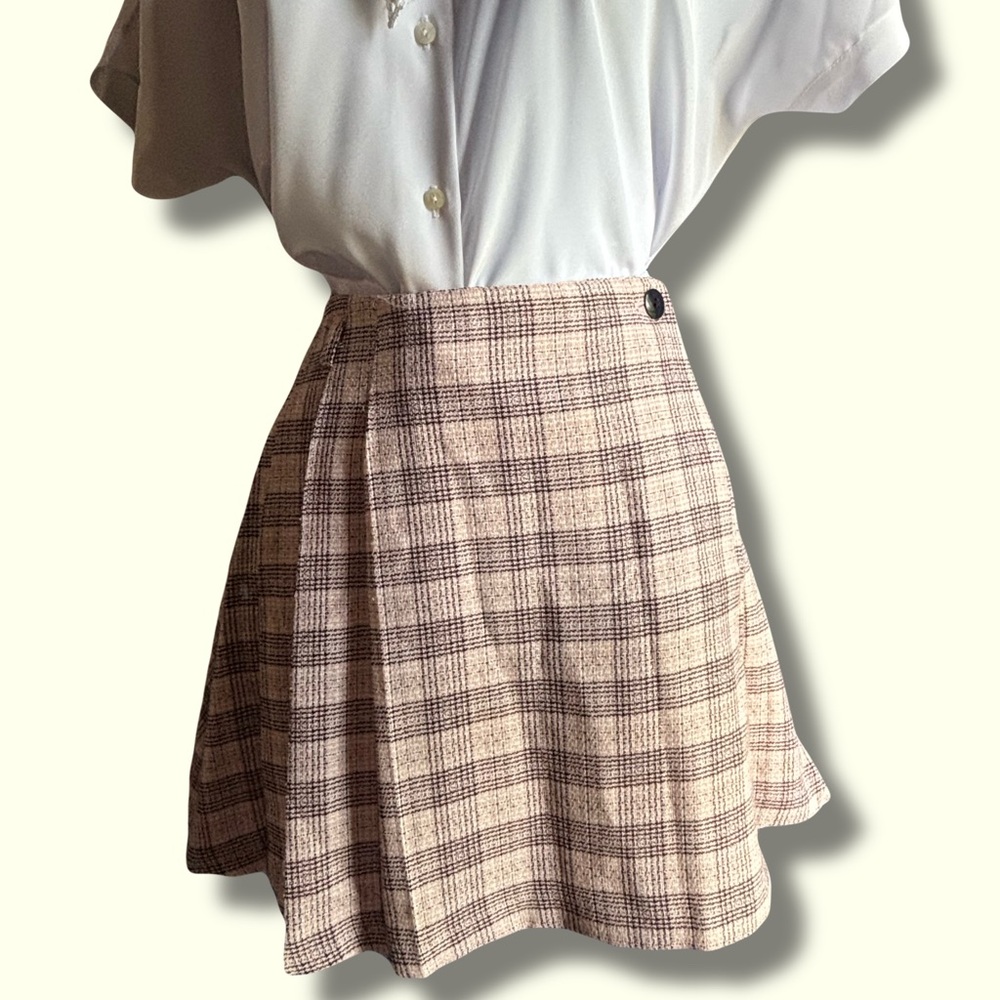 True vintage pink plaid wrap skirt!